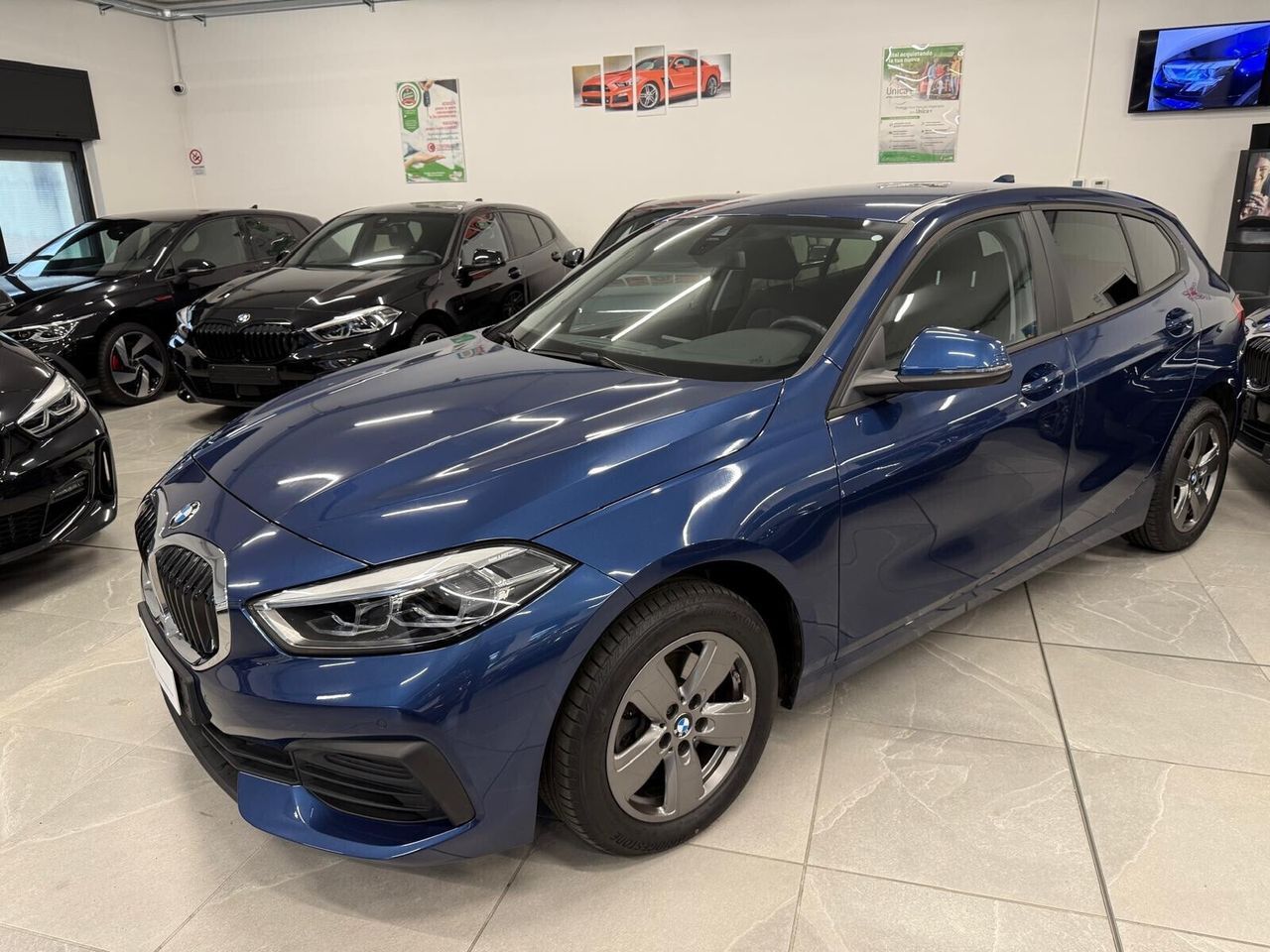 BMW Bmw 118 118i 5p. Business Advantage VIRTUAL