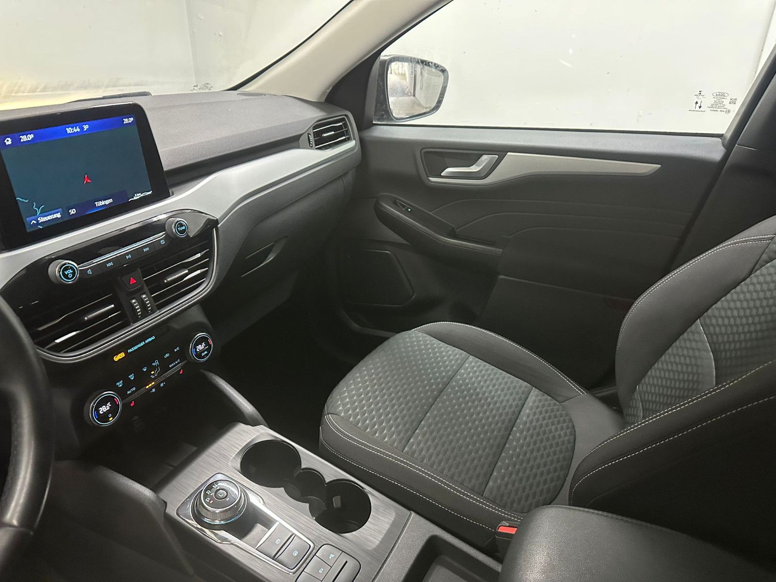 Fahrzeugabbildung Ford Kuga 2.5 Duratec PHEV Cool & Connect CVT*NAVI*