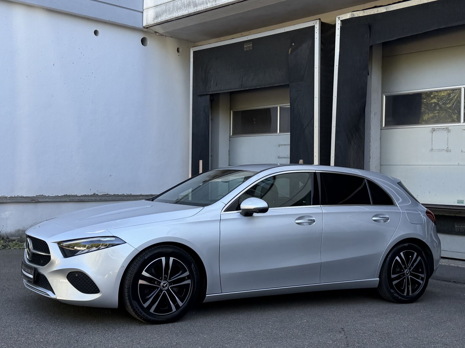 Mercedes-Benz A 220 D Urban LED ACC MBUX 360°Kamera Ambiente foto 5