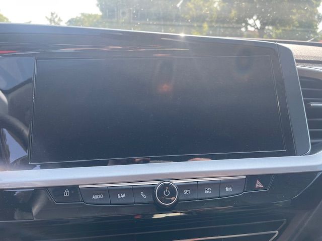 Fahrzeugabbildung Opel Grandland 1.2 Turbo GS-Line