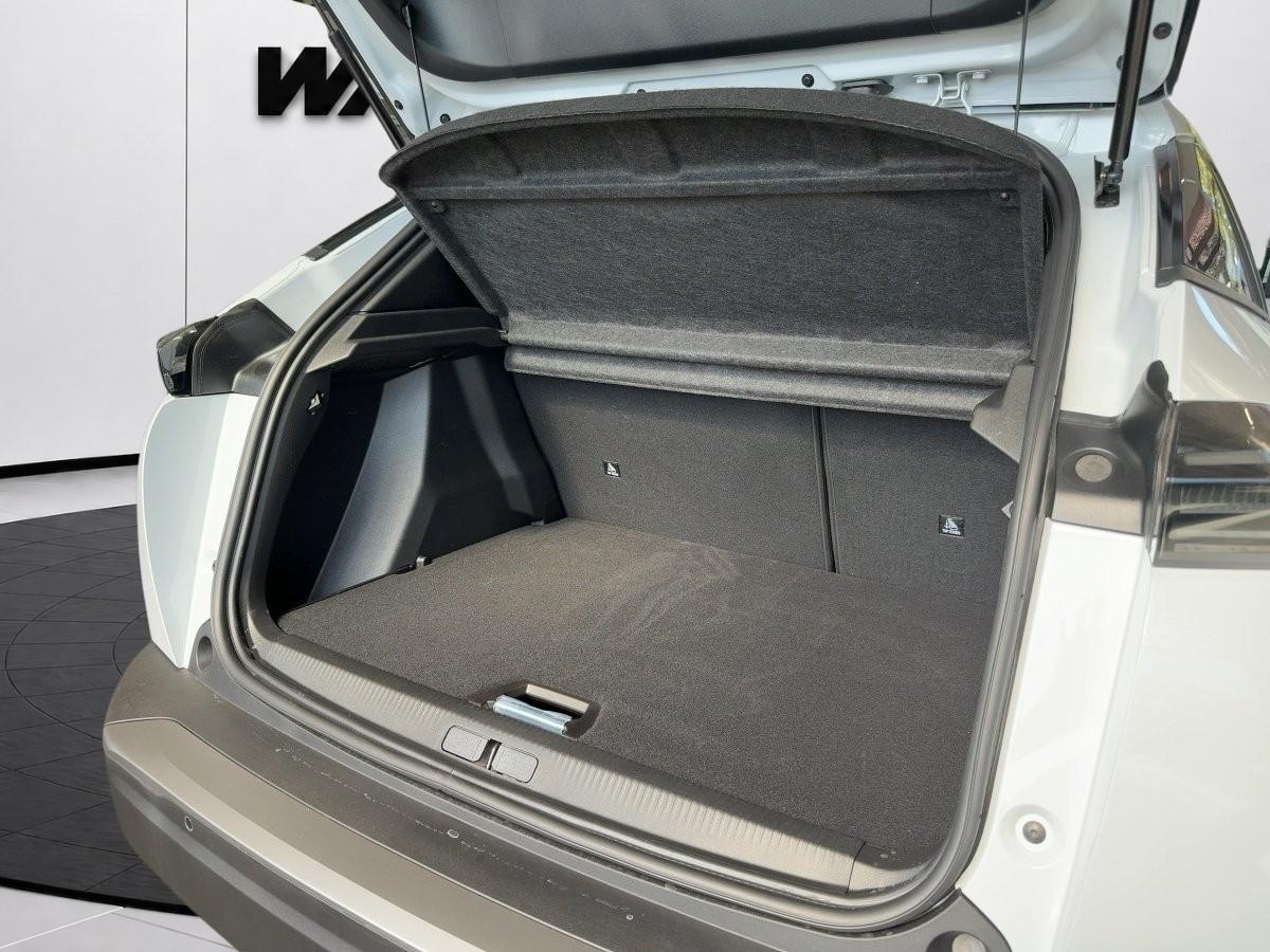 Peugeot 2008 1.2 Hybrid 145 Allure