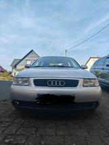 Audi A3 1.9 TDI Leder+Holz Automatik 8fach... - Audi A3 mit Diesel-Antrieb: Kleinwagen, 1.9