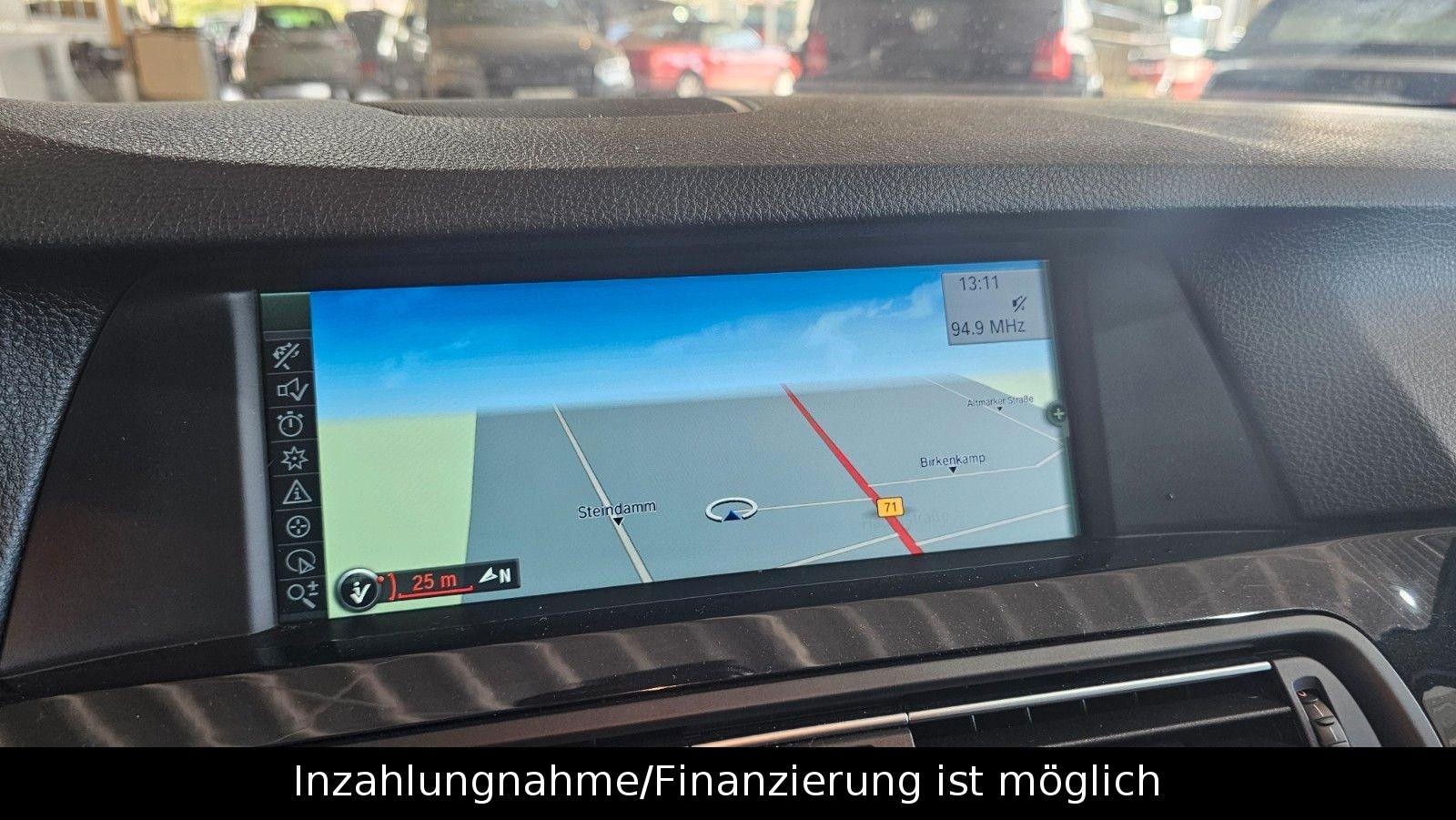 BMW 530d Touring  xDrive+LHZ+R-Cam+Head Up+Leder+SHZ
