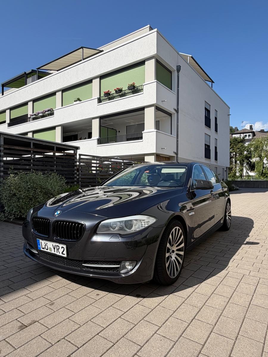 BMW ActiveHybrid 5 -8fach Bereift 
