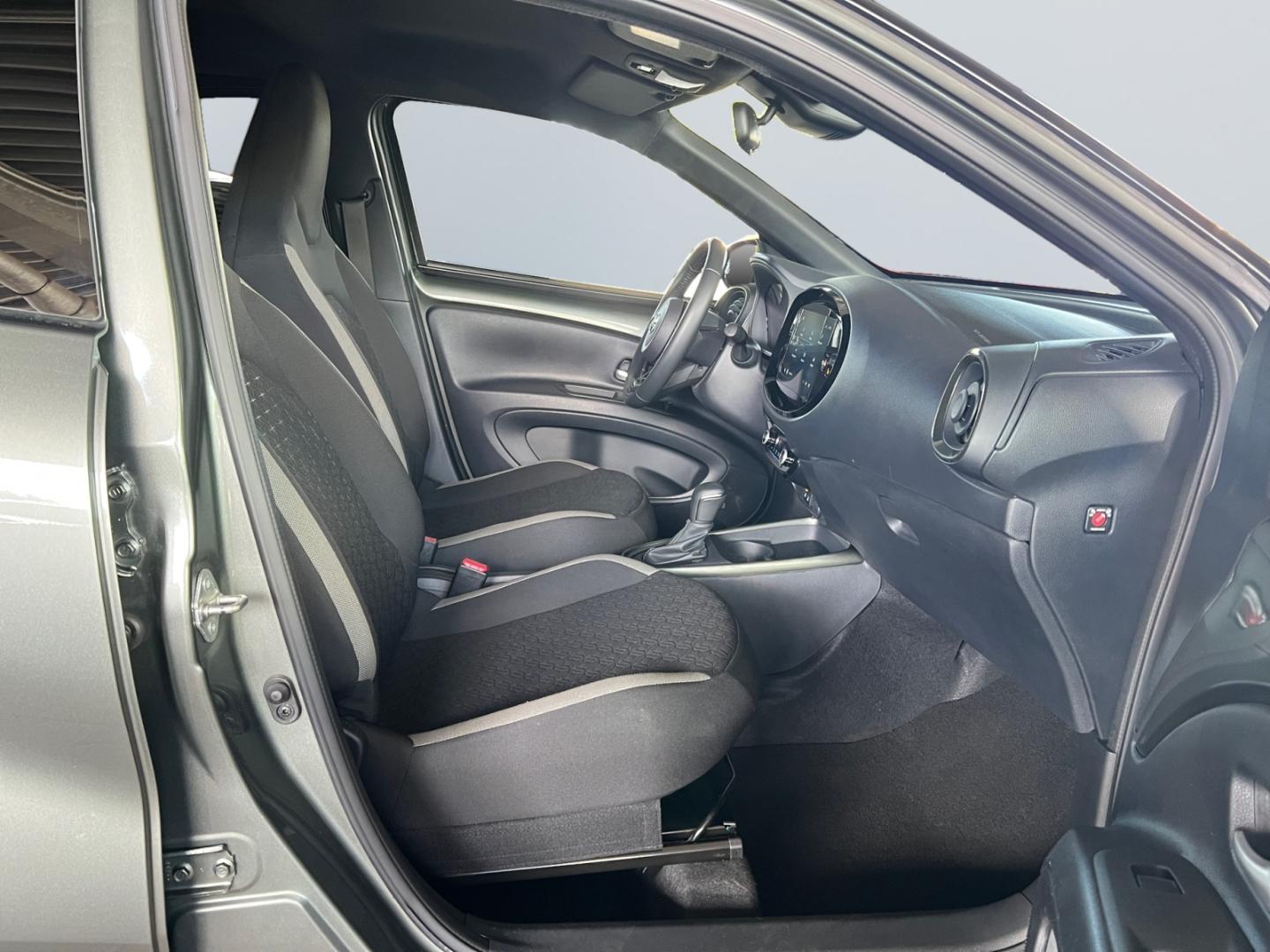 Toyota Aygo X S-CVT Pulse *ACC*CAM*SHZ*CarPlay*Bi-Tone*, миниатюра 18