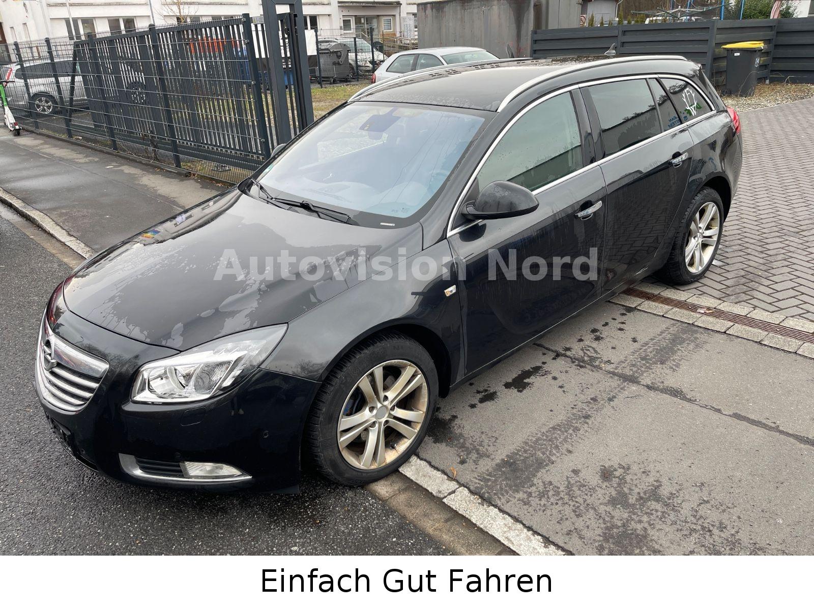 Opel Insignia A Sports Tourer*Automatik*Leder*Navi*Xe
