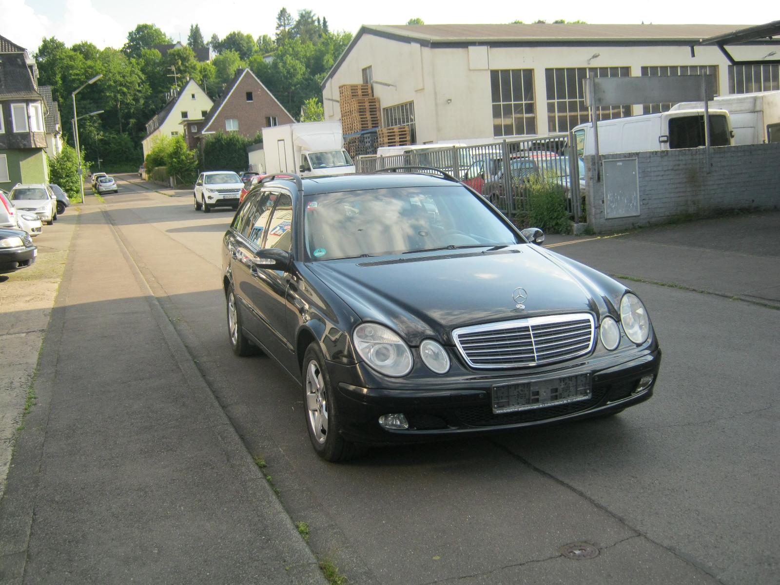 Mercedes-Benz E 220 CDI T CLASSIC Classic