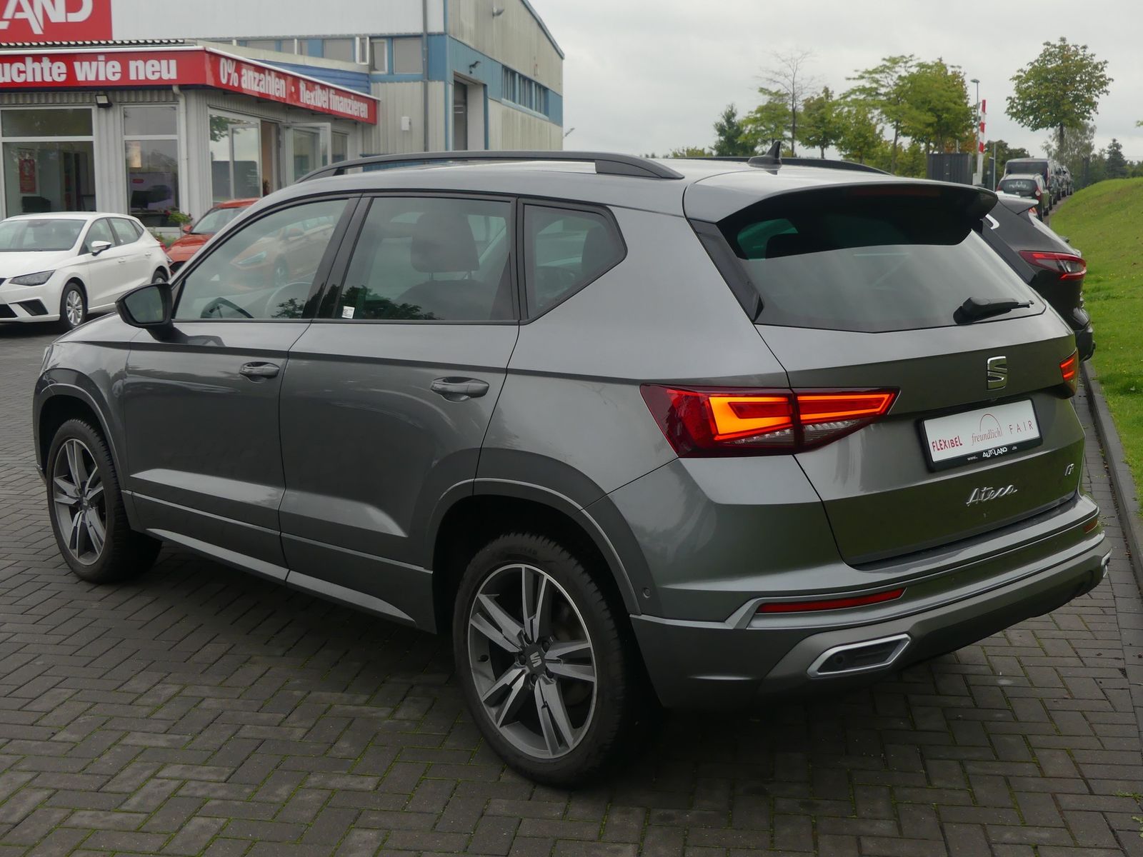 Seat Ateca 1.5 FR DSG LED Navi ACC Kamera Sitzheizung imagem 3