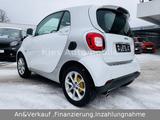Smart ForTwo Prime 90PS AUTOM/LEDER/NAVI/LED/TÜV - Smart Gebrauchtwagen in Düsseldorf