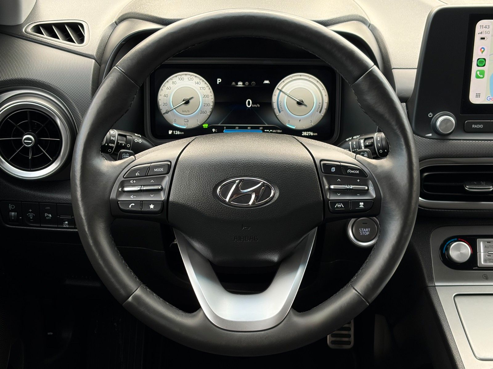 Fahrzeugabbildung Hyundai Kona Select Elektro CarPlay ACC LHZ SHZ DAB+