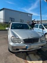 Mercedes-Benz Mercedes C240 - gebrauchte Mercedes-Benz C 240 aus dem Jahr 2001