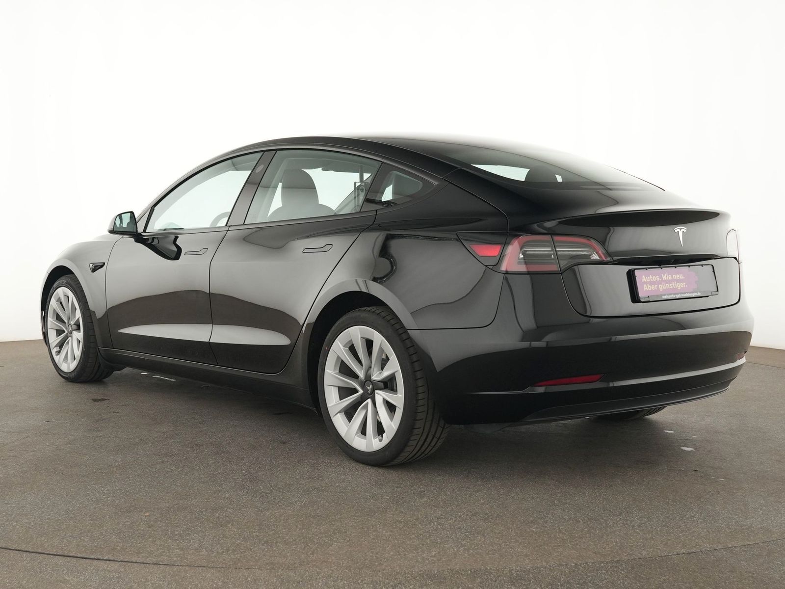 Tesla Model 3 - Bild 8