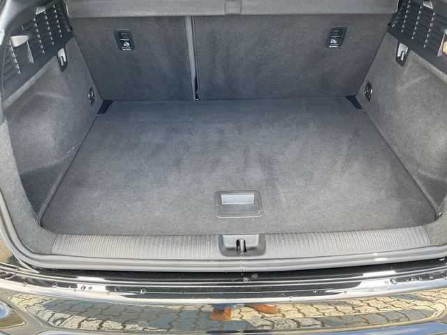 Q2 35 1.5 TFSI S-tronic PDC SHZ KAMERA NAVI LED