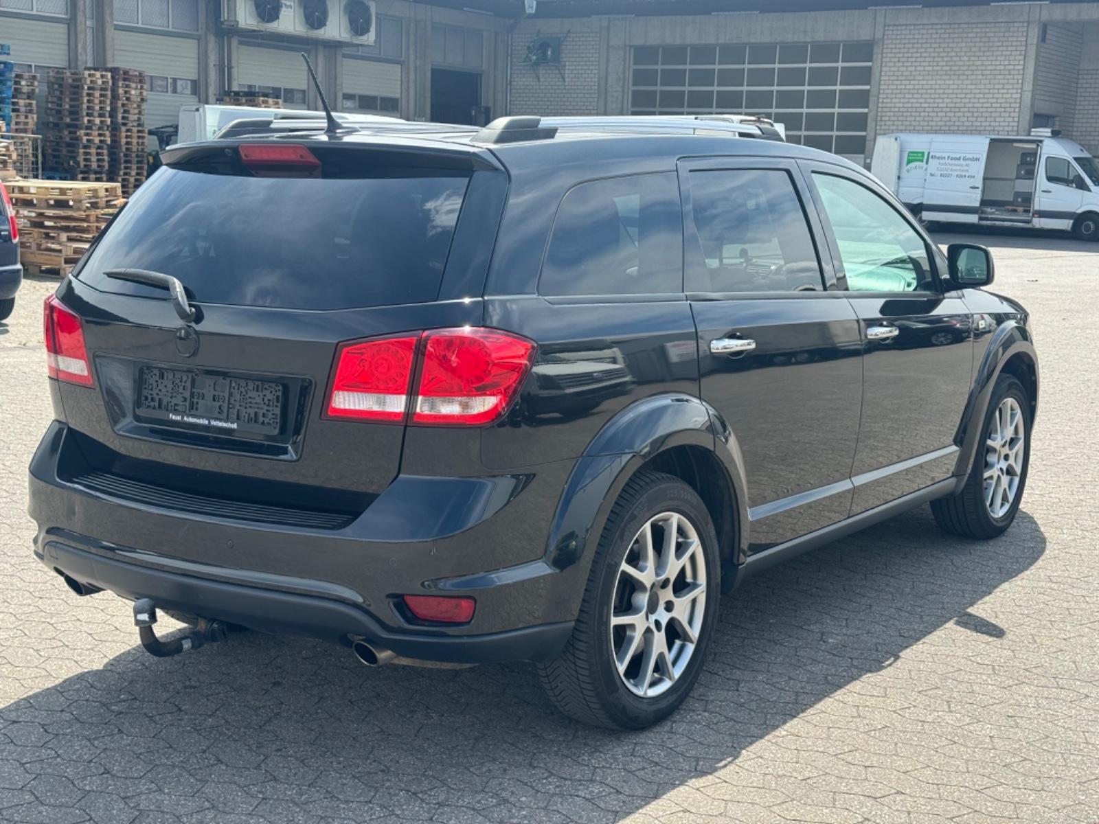 Fiat Freemont 3.6 Lounge AWD | 280 ch | BVA | 7 places | Caméra de recul | Cuir chauffant | Alpine