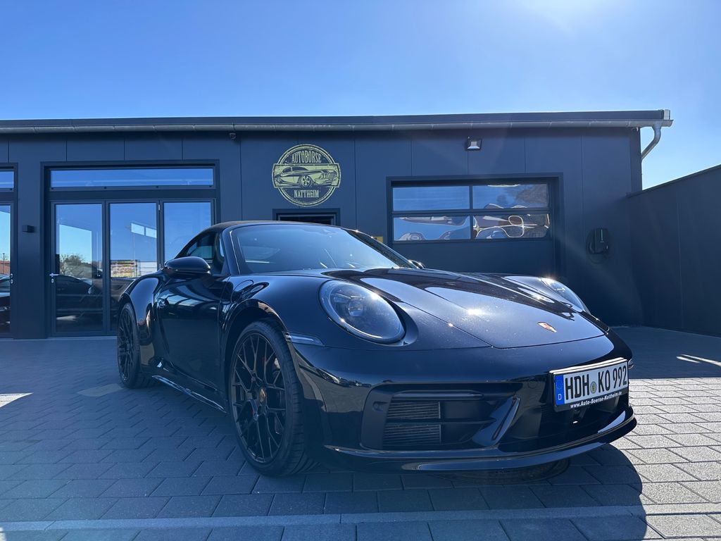 Porsche 992