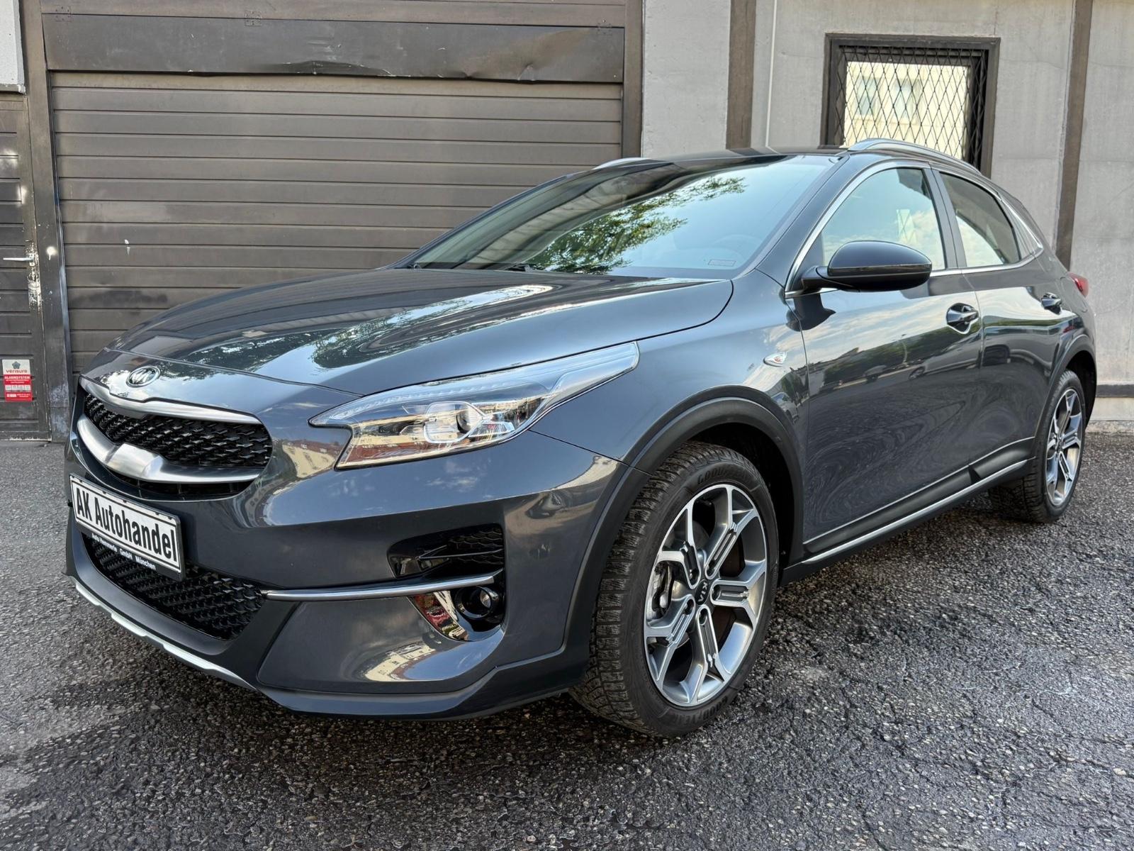 Kia XCeed Vision Kam Temp LED Lane-Assist AppleCar