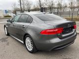 Jaguar XE 2.0d R-Sport Navi-DVD/Leder/6-Gang/SO+WR - Jaguar in Köln