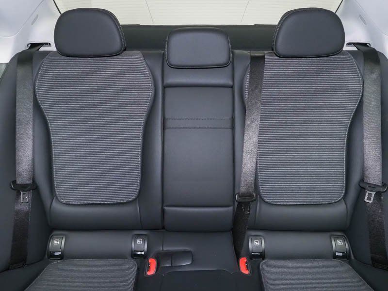 Fahrzeugabbildung Mercedes-Benz C 180 Avantgarde Advanc*LED*Kamera*CarPlay*MBUX*