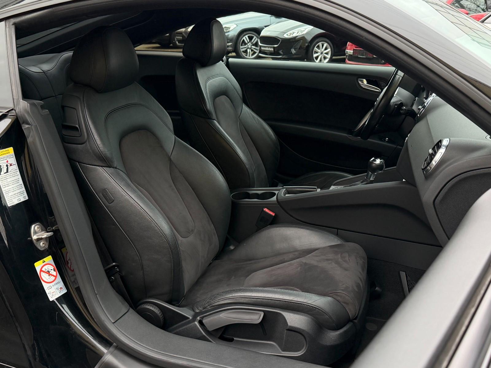Audi TT 1.8 TFSI Coupe S-Line BH Klima SHZ PDC