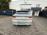 Porsche Cayenne Coupe 3.0 Tiptronic - Leichtsportpaket - Porsche Cayenne mit Benzin-Antrieb: Sportwagen, Automatik