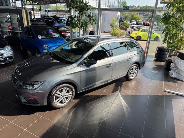 Fahrzeugabbildung SEAT Leon ST Xcellence LED SHZ NAVI ALU