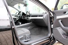 AUDI A4 Avant 40TDI quattro/ MATRIX/BUSINESS/AMBIENTE AUDI A4 Avant 40TDI quattro/ MATRIX/BUSINESS/AMBIENTE