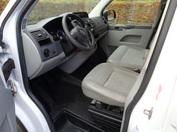 Volkswagen T5 Transporter - 11