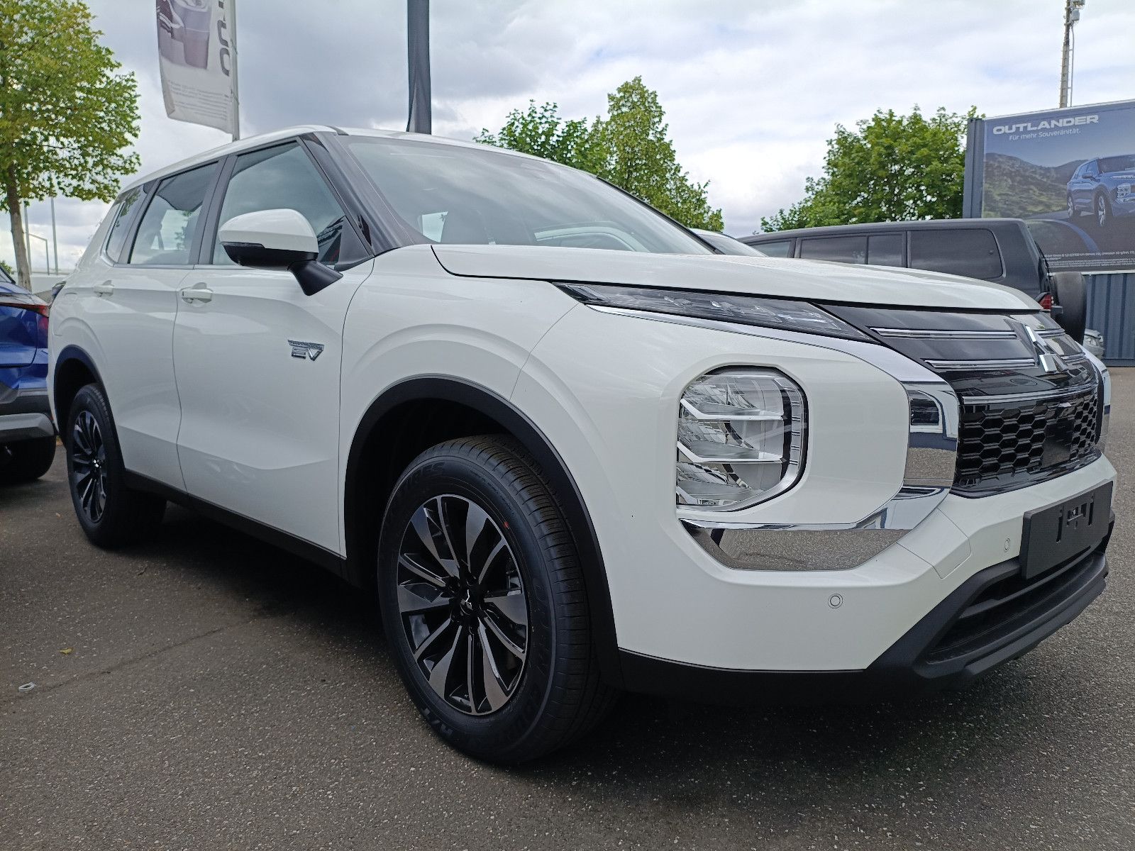 Mitsubishi Outlander - Bild 3