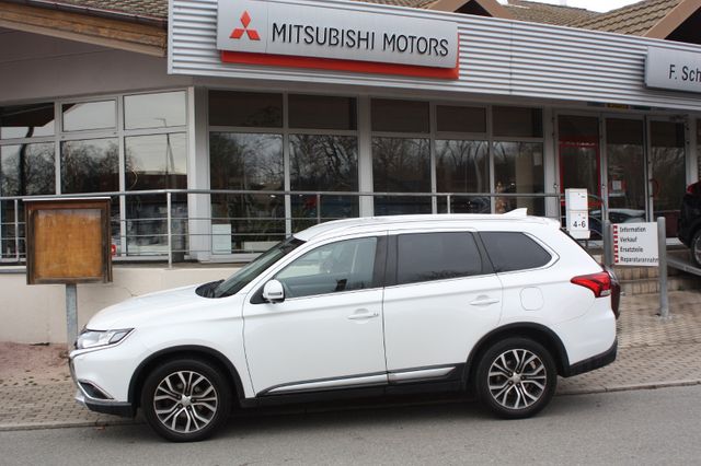 Mitsubishi Outlander Edition+ 2.2 DI-D 4WD Automatik AHK