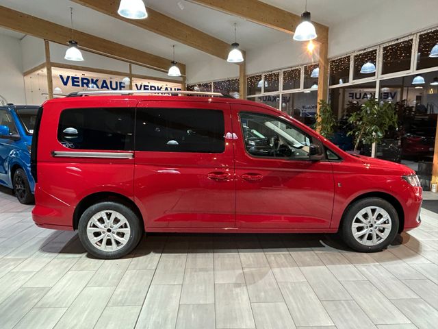 Ford Grand Tourneo Connect PHEV Titanium