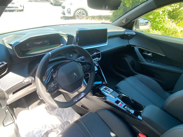 PEUGEOT 2008 GT
