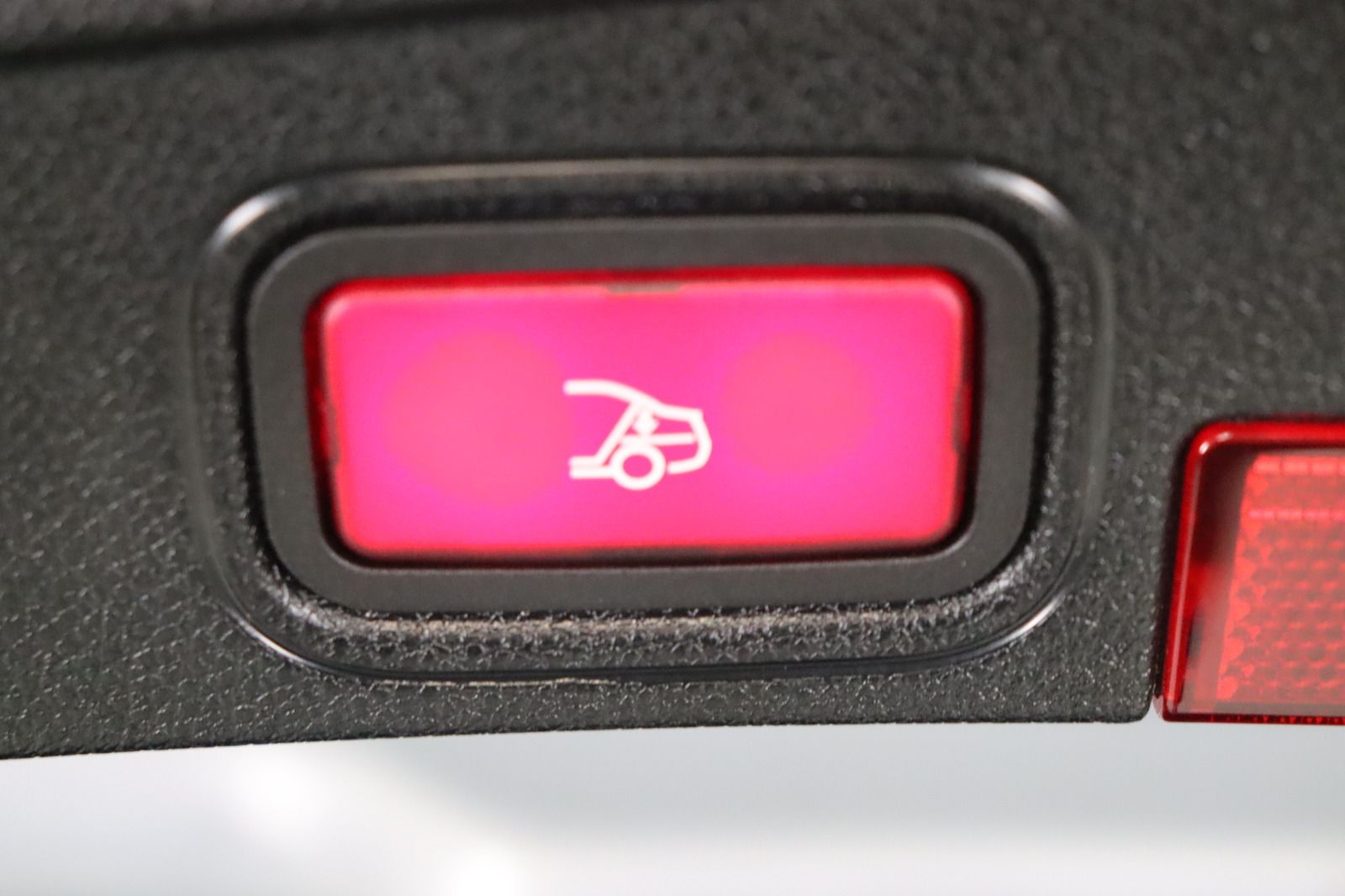 Fahrzeugabbildung Mercedes-Benz C 220 d Cabrio AMG Line