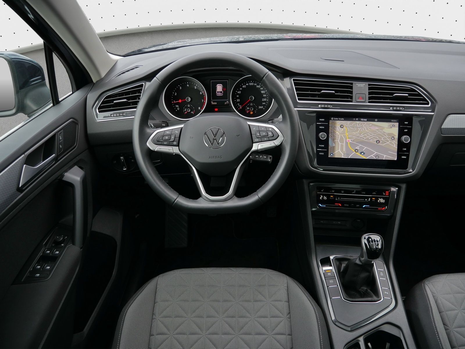 Volkswagen Tiguan - Bild 8