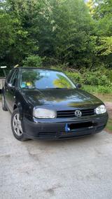 Volkswagen Golf 4  günstig abzugeben - Volkswagen Golf: Günstig
