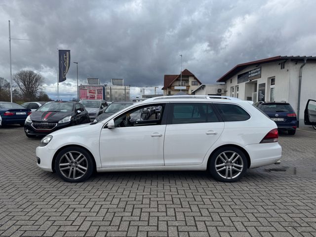 Fahrzeugabbildung Volkswagen Golf 1.4 TSI Highline Variant Motor läuft