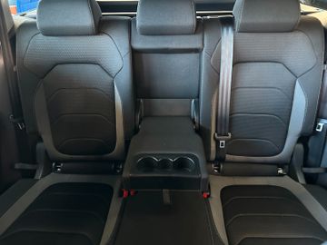 MYAUTOCENTER – Gebraucht- und Jahreswagen mit Werkstattservice in Pfaffenhofen Skoda Kodiaq Tour 4x4 *1. Hand*AHK*Klima*SmartLink*LED