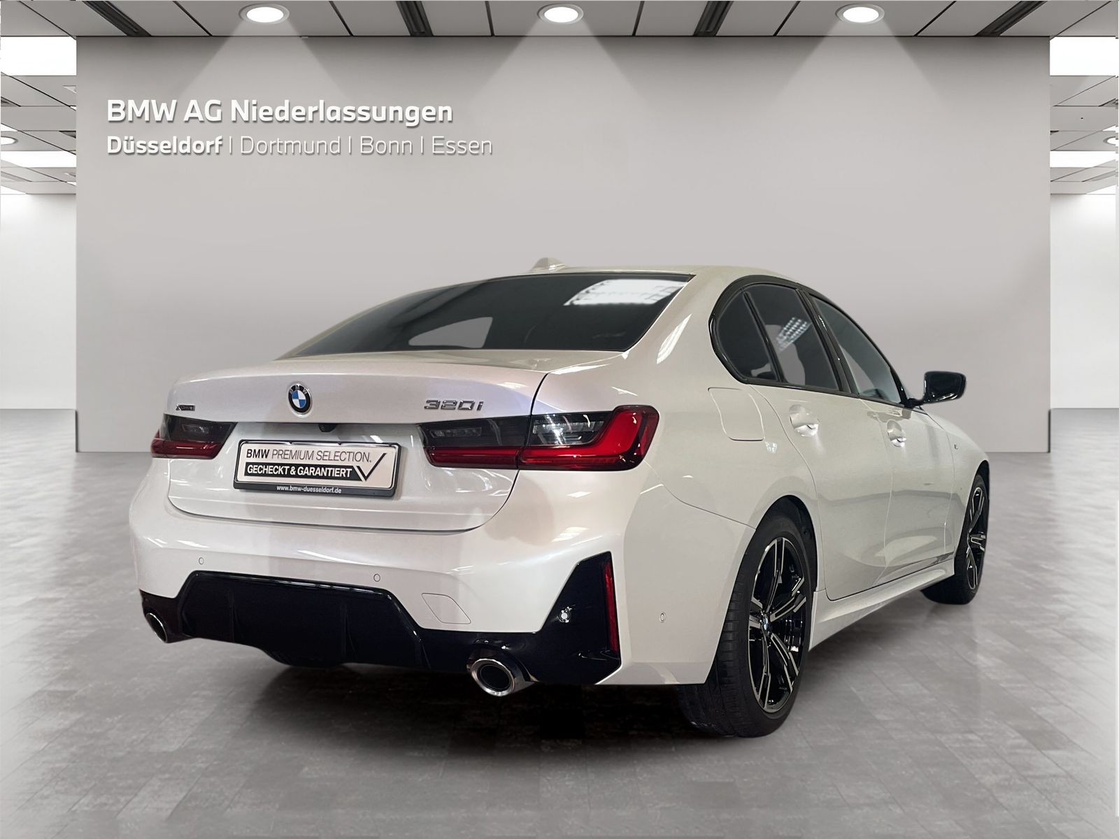 BMW 320i xDrive Limousine M Sport AHK Kamera HiFi foto 4