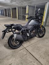 Suzuki V Strom 1050 DE / tiefer gelegt viel Zubehör - Suzuki V-Strom 1050DE