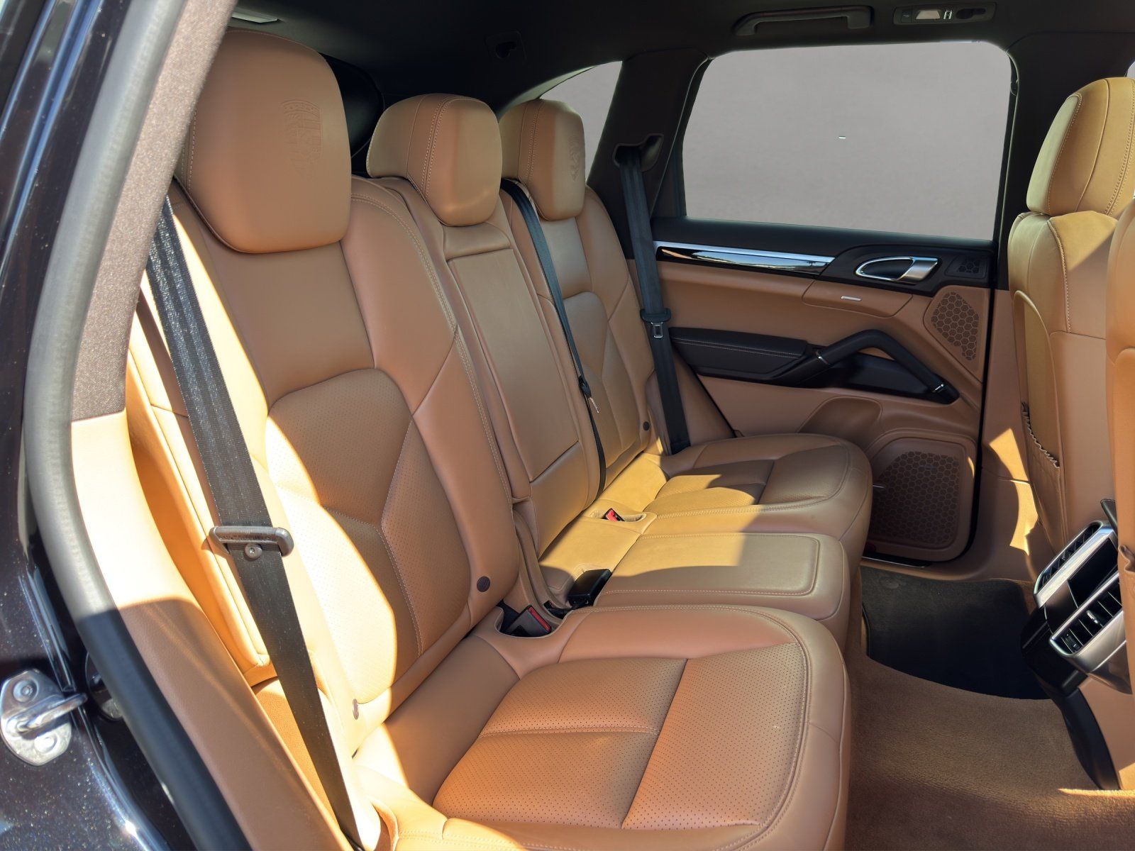 Fahrzeugabbildung Porsche Cayenne Diesel Platinum Edition/PDLS+/BOSE/STHZG