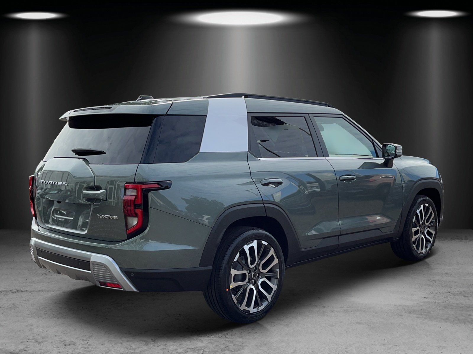 Fahrzeugabbildung Ssangyong Torres 1.5 T-GDI Aut. FOREST EDITION/CAM/LED/ACC