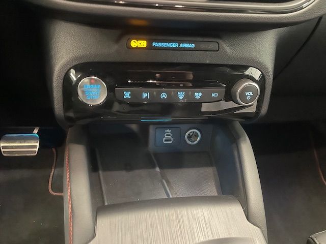 Fahrzeugabbildung Ford Kuga ST-Line X HUD AHK-klappbar Navi B&O LED