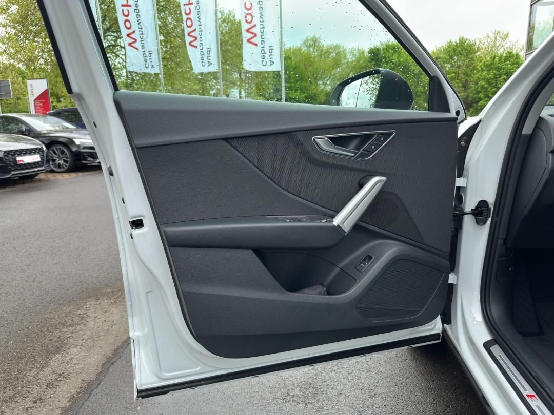 Fahrzeugabbildung Audi Q2 35 1.5 TFSI S-Line Kamera,LED,SHZ,Keyless,PDC