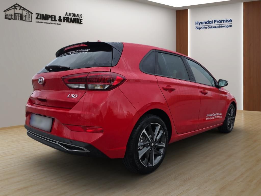 Erstes Annaberger Autohaus -  Hyundai i30 Advantage, Navi, Rückfahrkamera, LED, SHZ, L - Bild 3
