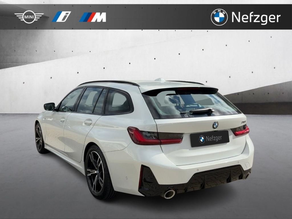 BMW 318 i Touring M Sport HUD LED H&K RFK HiFi foto 3