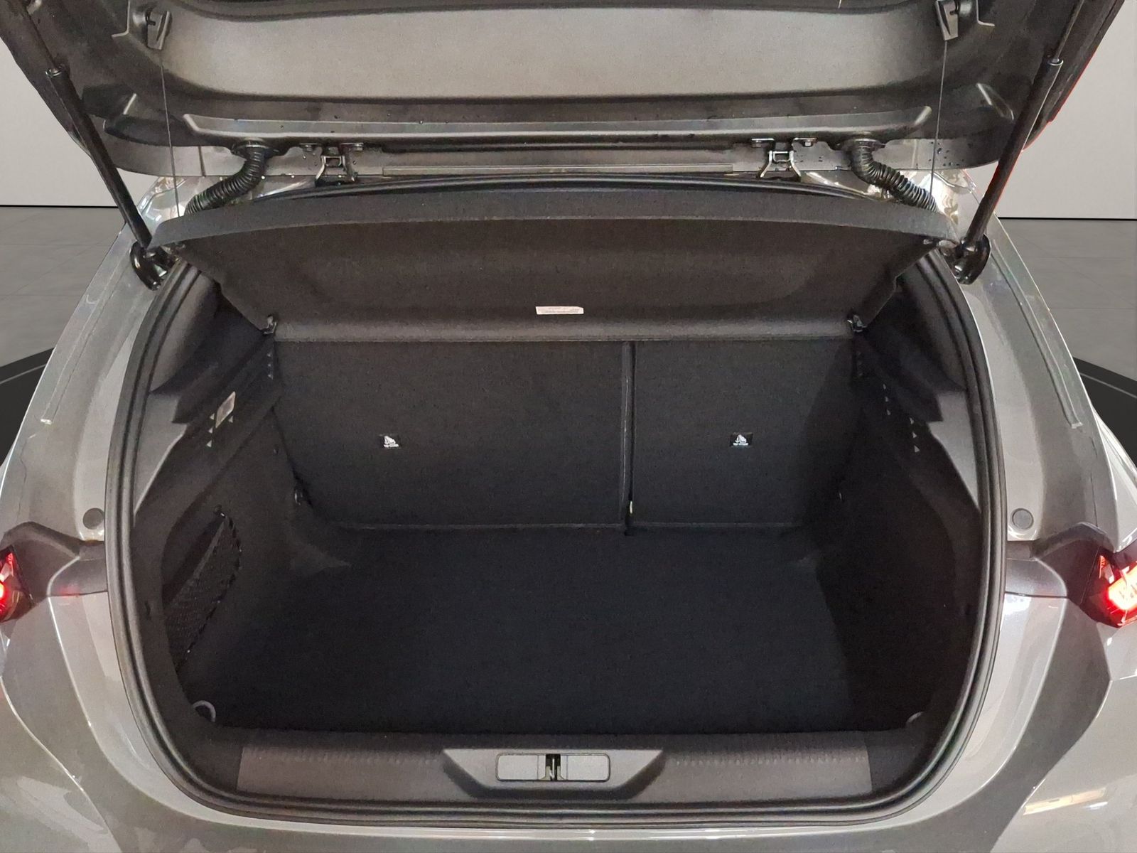 Peugeot 308 - Bild 19