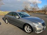 Mercedes-Benz E 200 BlueEFFICIENCY - - Mercedes-Benz E 200 in Bonn