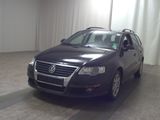 Volkswagen Passat Var. 2.0 TDI Trendline AHK Navi Xenon - Volkswagen Passat: Kombi, Trendline