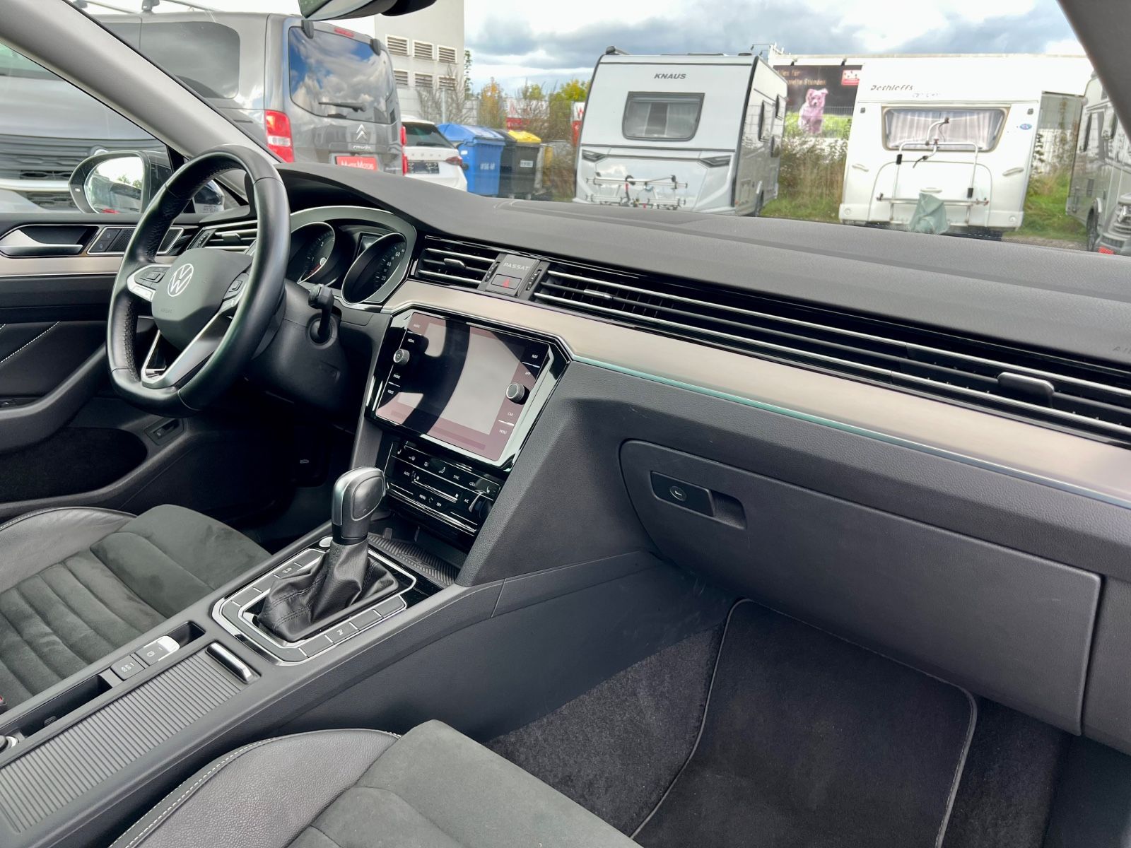 VW Passat Variant Elegance AAC AHK GZJR CARPLAY