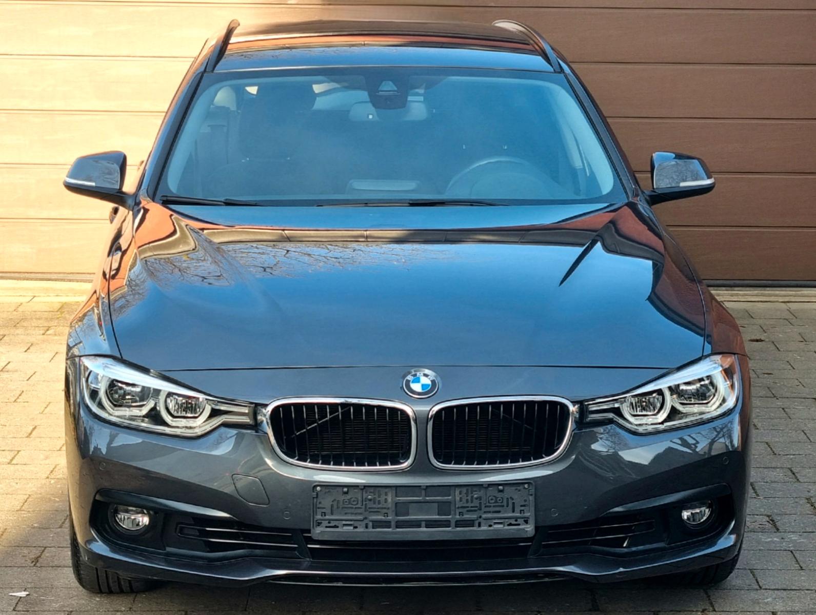 BMW 320 3 Touring 320 i xDrive Advantage 1.Hand