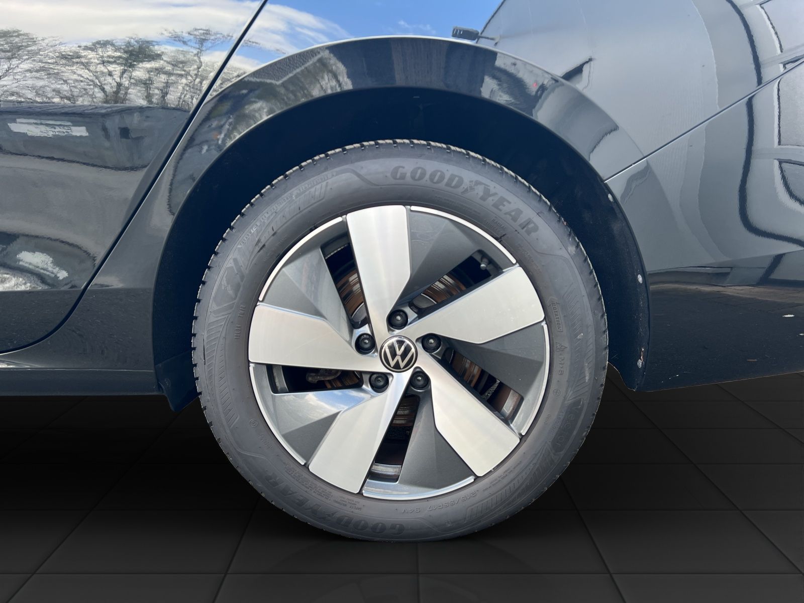 Passat Variant Business 1.5 TSI eHybrid DSG AHK*